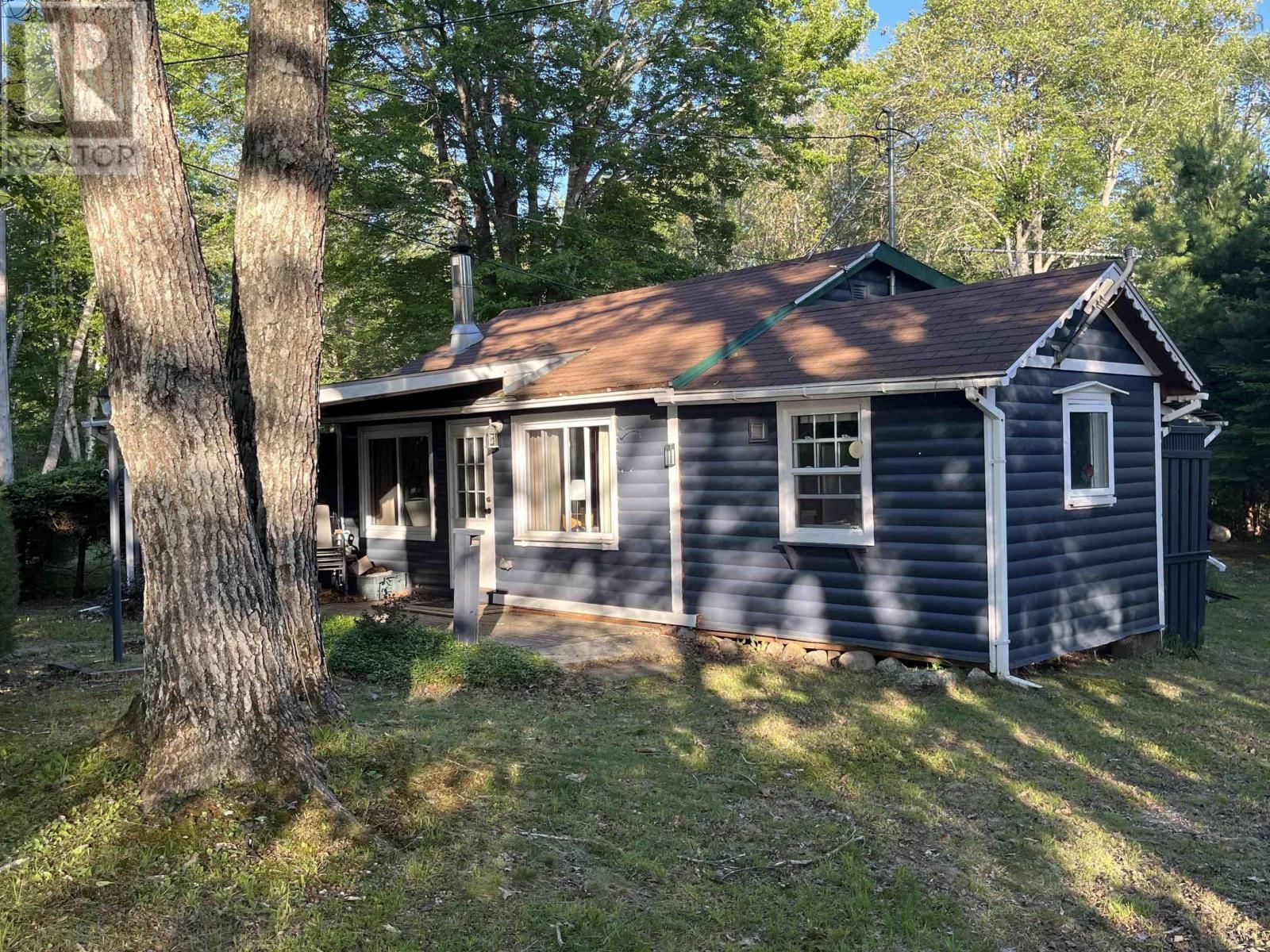 58 Sandy Point Road, West Springhill, Nova Scotia B0S 1A0