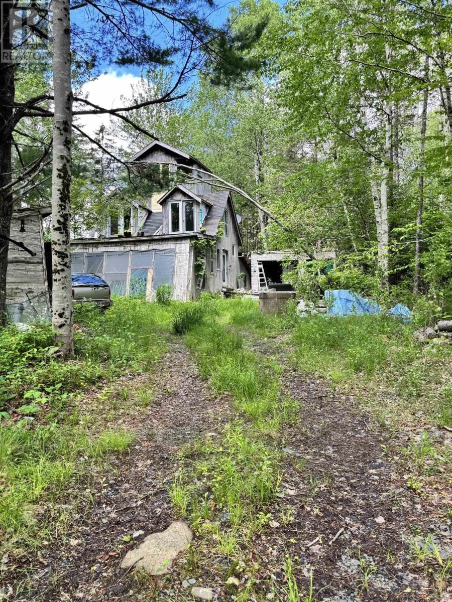 320 Charles Hill Road, Farmington, Nova Scotia B0R 1A0