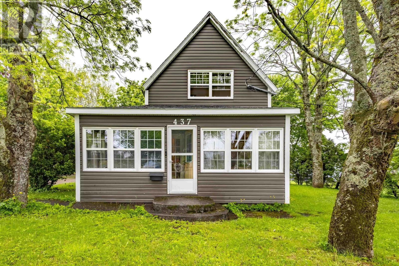 437 Cabot Street, Ashby, Nova Scotia B1P 4G8