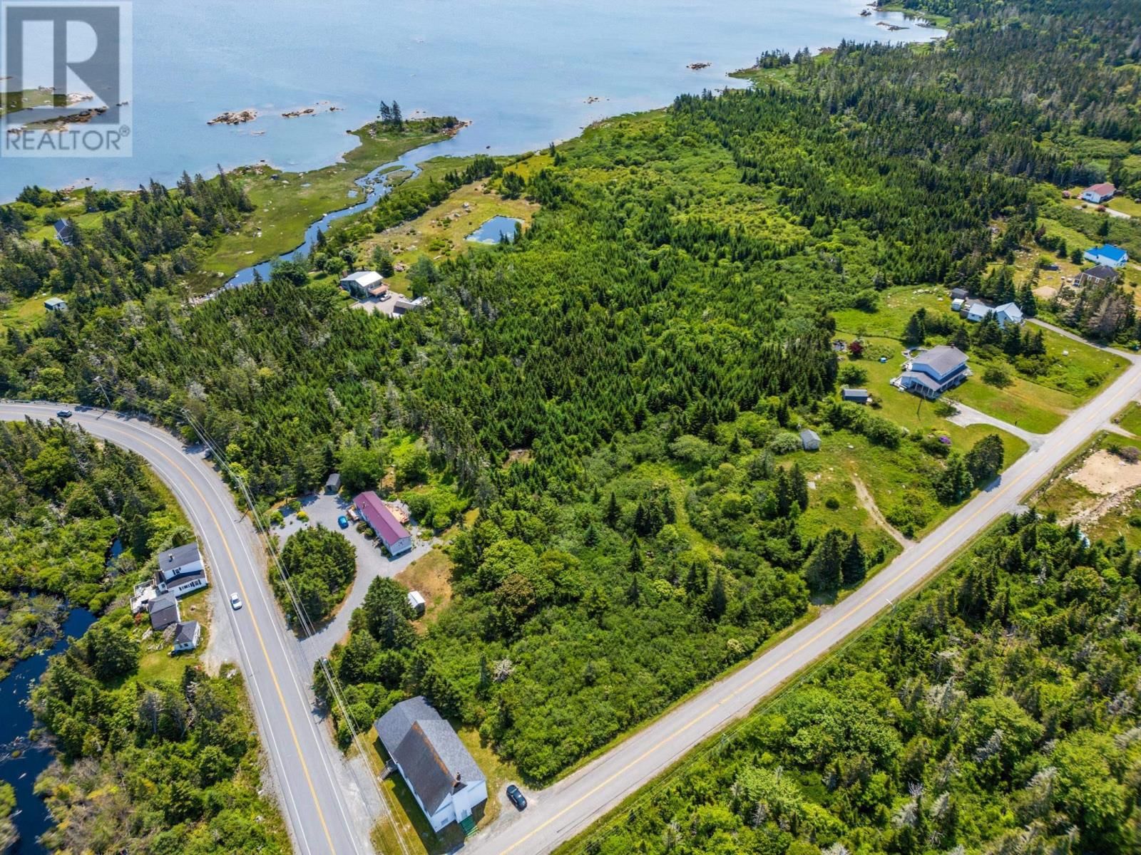 21 Bear Point Road, Bear Point, Nova Scotia B0W 3B0