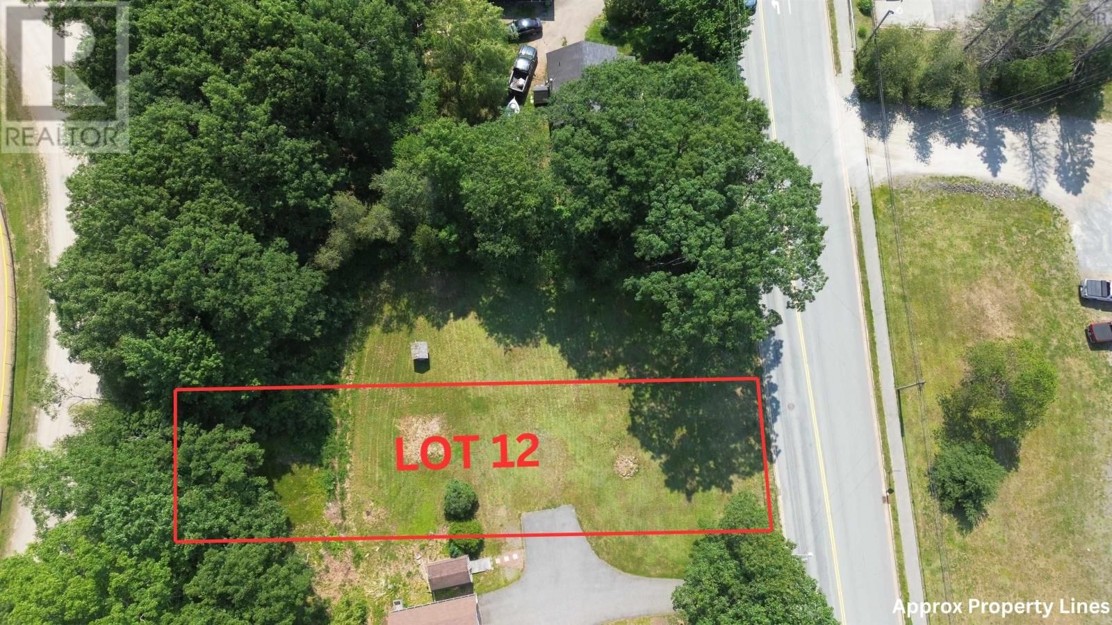 12 Lahave Street, Bridgewater, Nova Scotia B4V 2T5