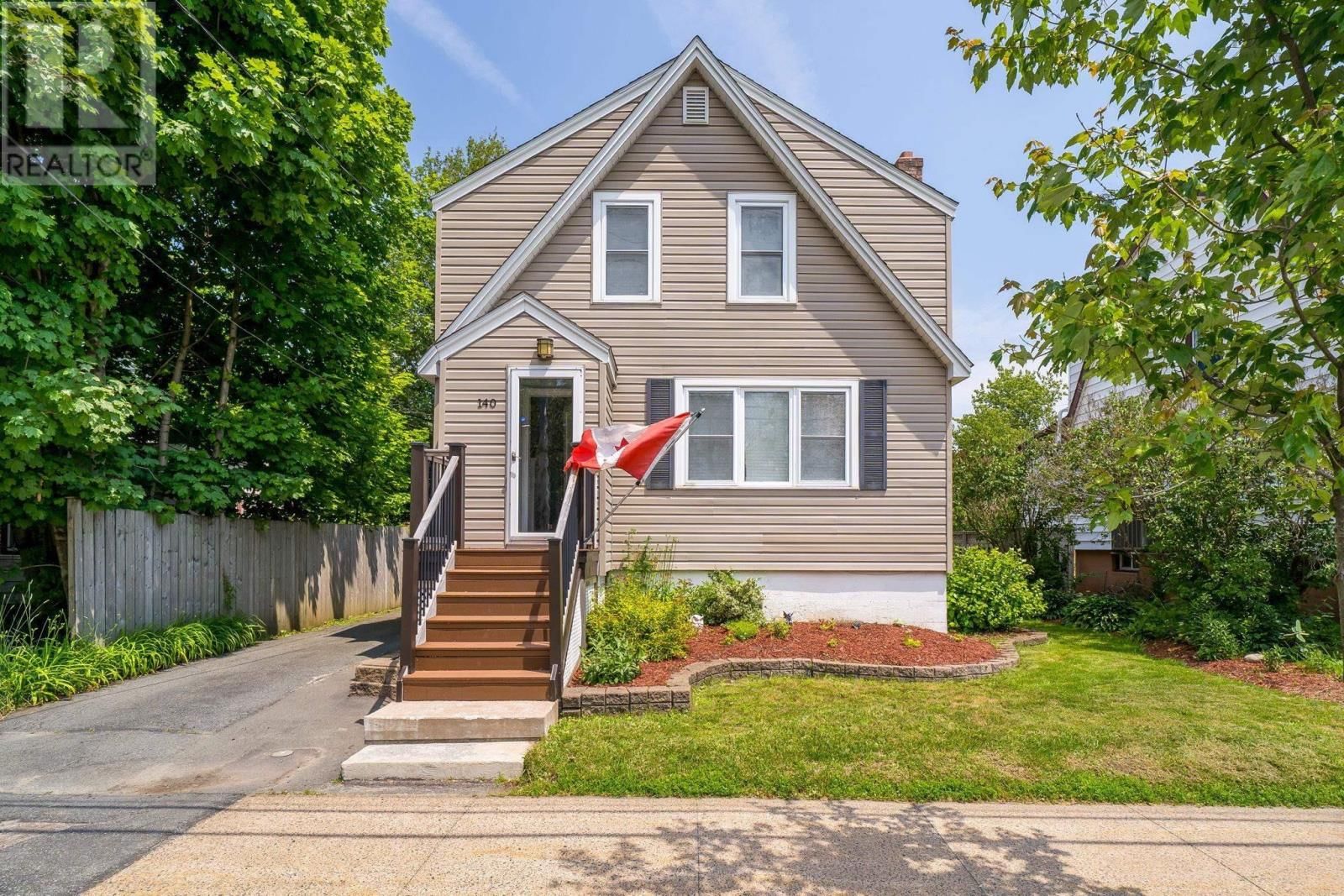 140 Victoria Road, Dartmouth, Nova Scotia B3A 1V7