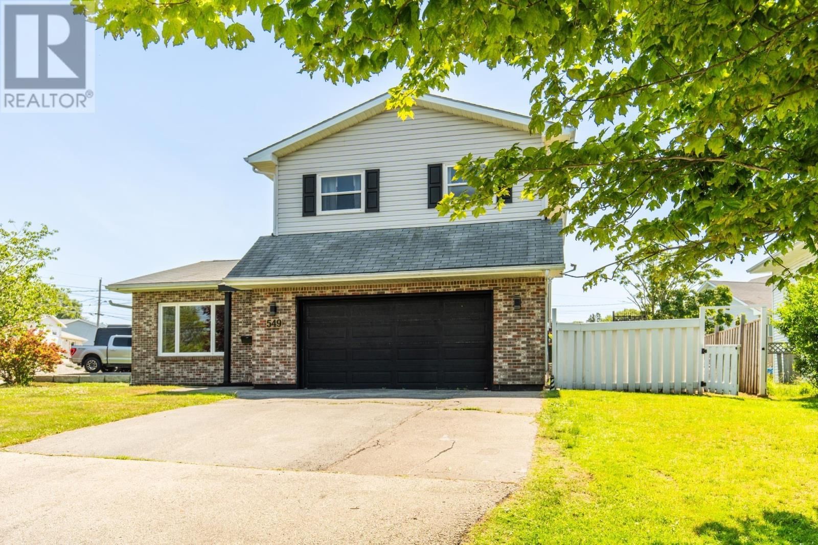 549 Brunswick Street, Yarmouth, Nova Scotia B5A 4N3