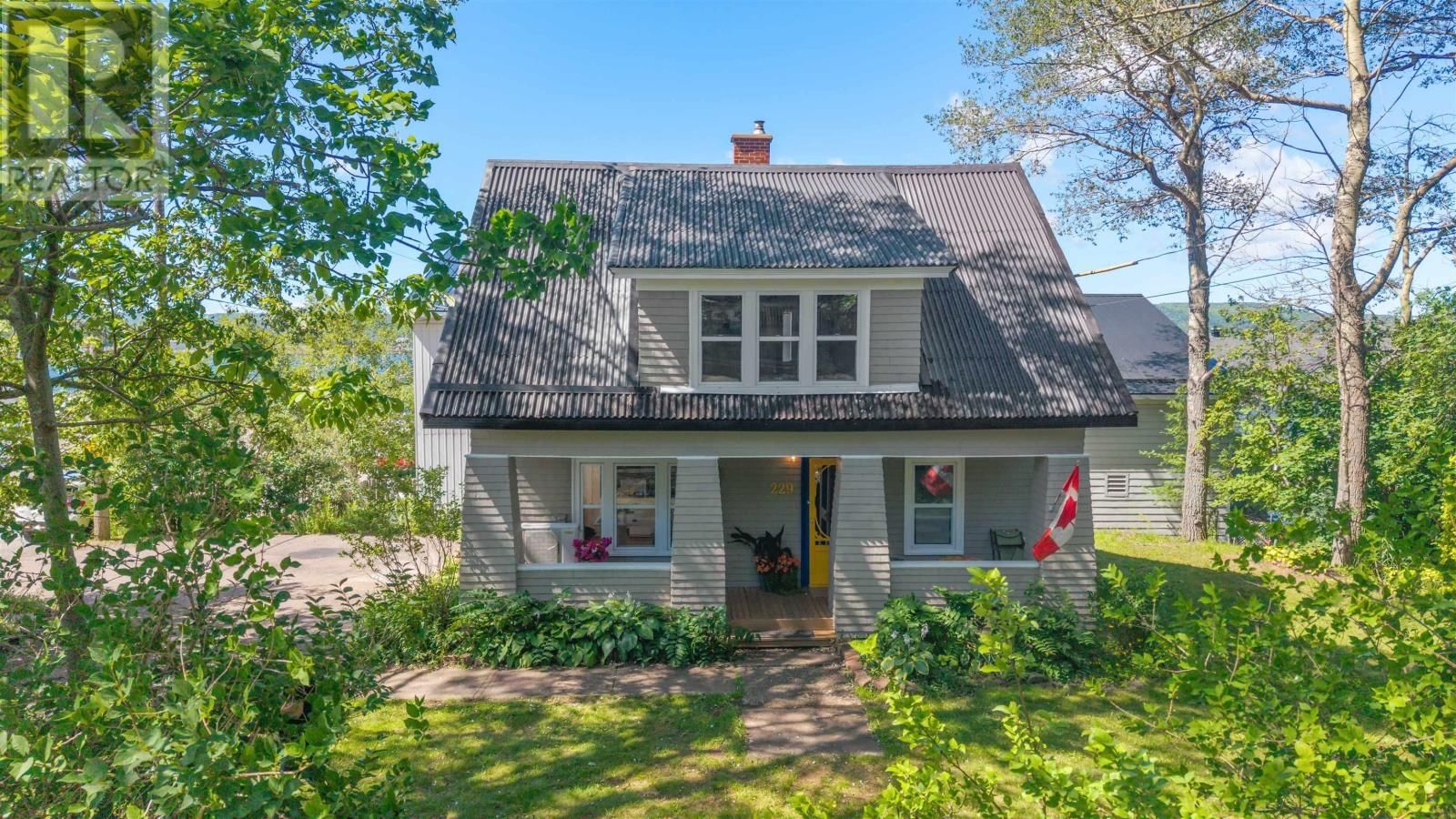 229 Granville Street, Port Hawkesbury, Nova Scotia B9A 2G4