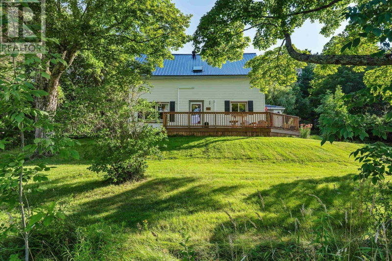 19 Elderbank Back Road Elderbank Nova Scotia, B0N 1K0 - 4 Bedrooms Home For Sale