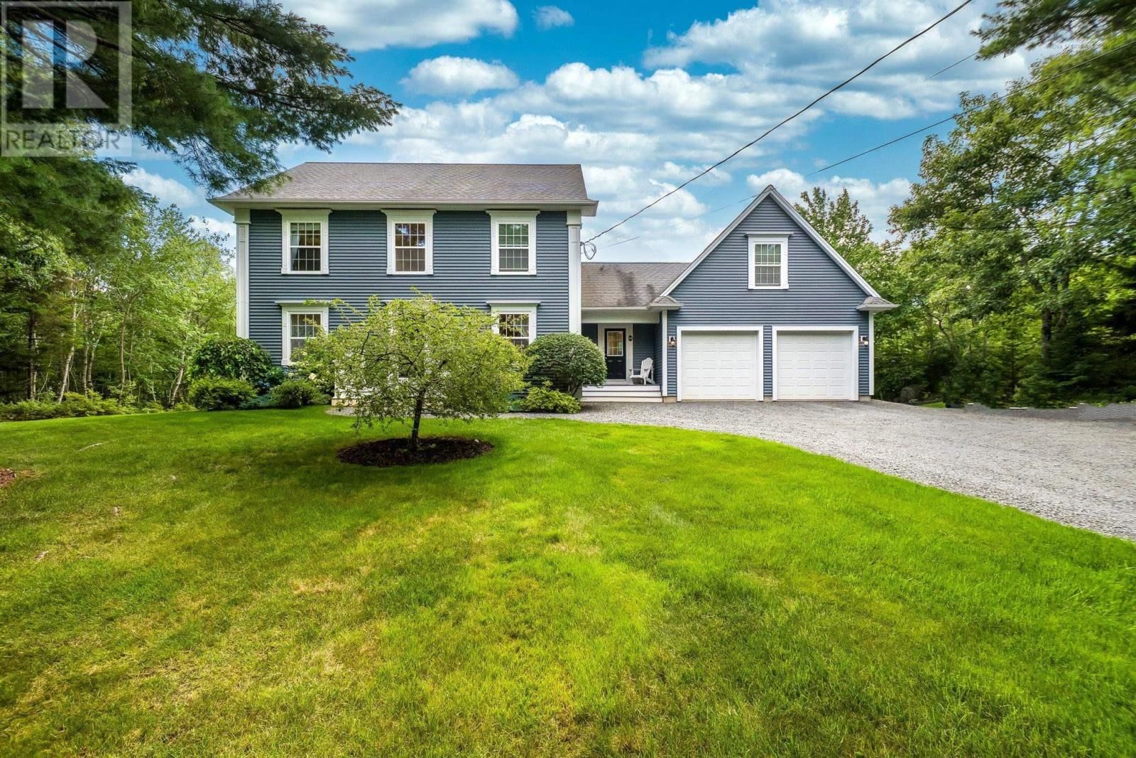 95 Hurshman Drive, Upper Tantallon, Nova Scotia B3Z 1L3