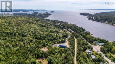 543 Island View Drive | Boutiliers Point Nova Scotia | Slide Image Forty