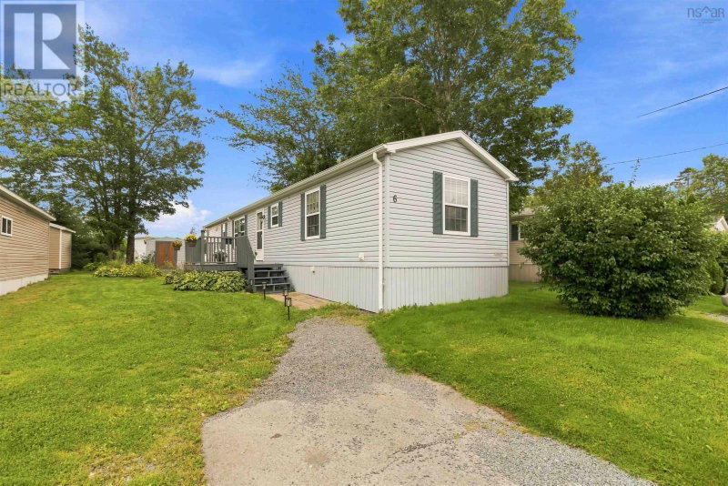 6 Commodore Avenue Middle Sackville Nova Scotia, B4E 3B2 - 3 Bedrooms Home For Sale