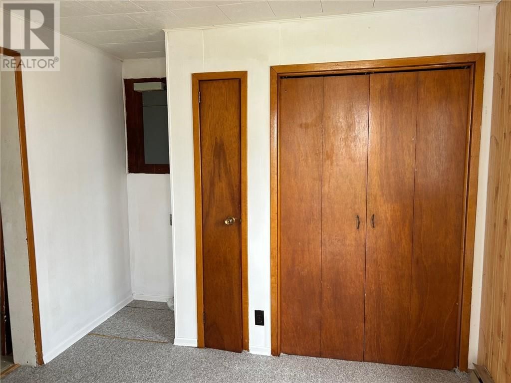56 Harris Image 6