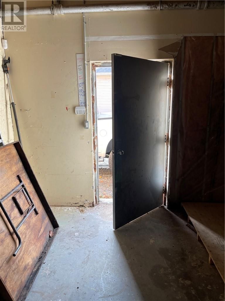 581 EDNA STREET Image 28