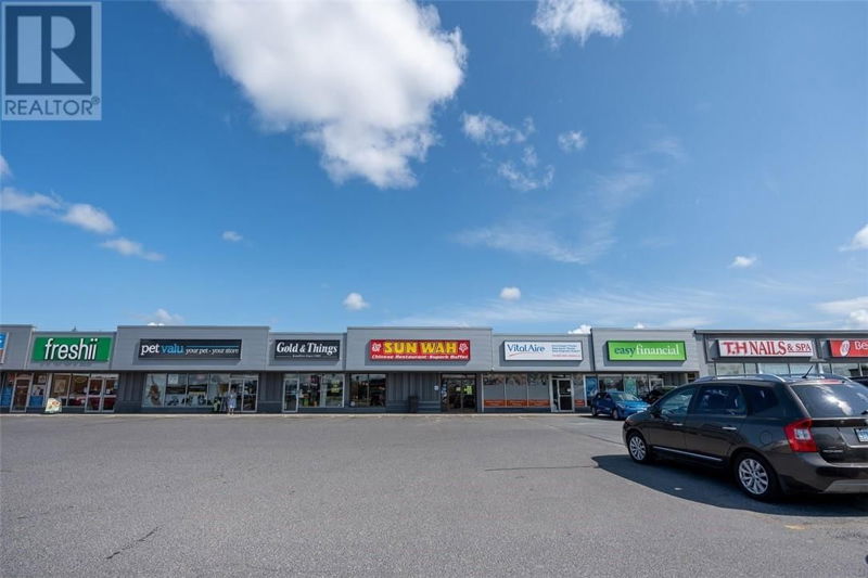 Image #1 of Restaurant for Sale at 1540 Lasalle Boulevard Unit# B, Sudbury, Ontario