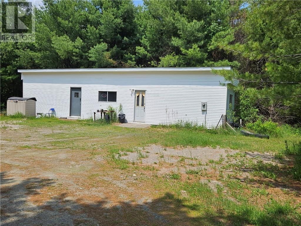 1500 Gravel Drive Image 19