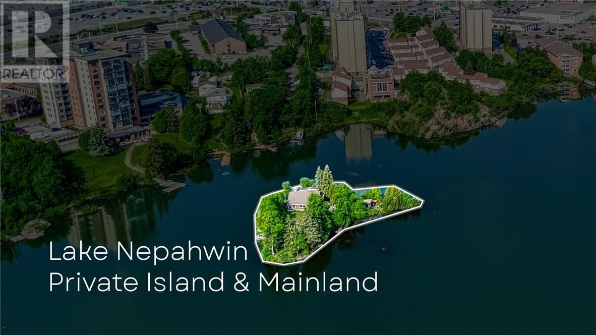 0 Nepahwin Island Image 3