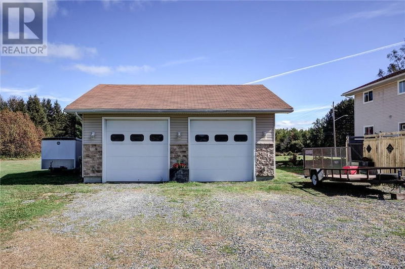 1590 Gravel Drive  Hanmer, P3P1R7 | Image 2