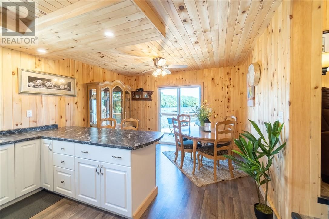 0 PANACHE LAKE MOUNTAIN COVE LODGE Image 28