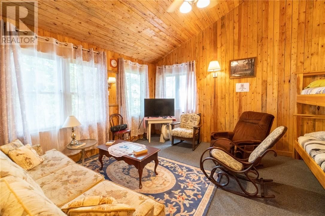 0 PANACHE LAKE MOUNTAIN COVE LODGE Image 69