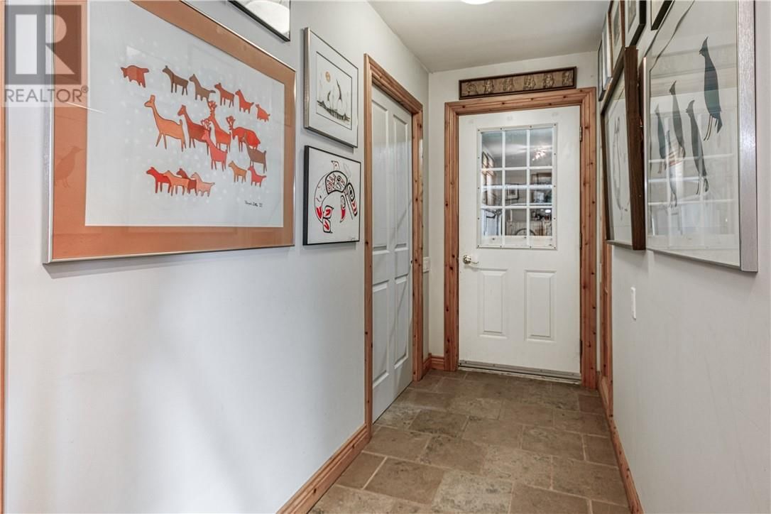 968 ROBERTSON ROAD Image 38