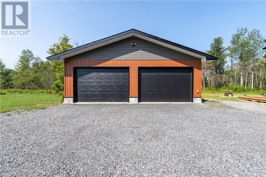 4507 Capreol Road Image 31