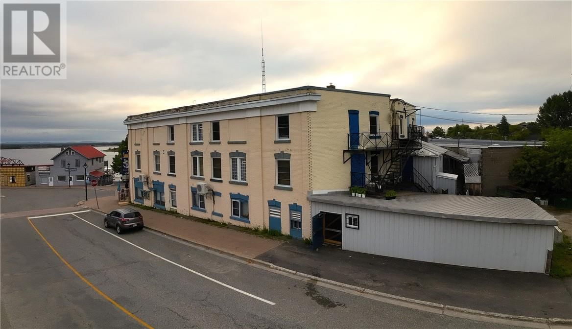 1 WATER STREET Image 3