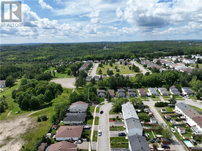 44 Farrell Crescent  Elliot Lake, P5A3N3 | Image 5