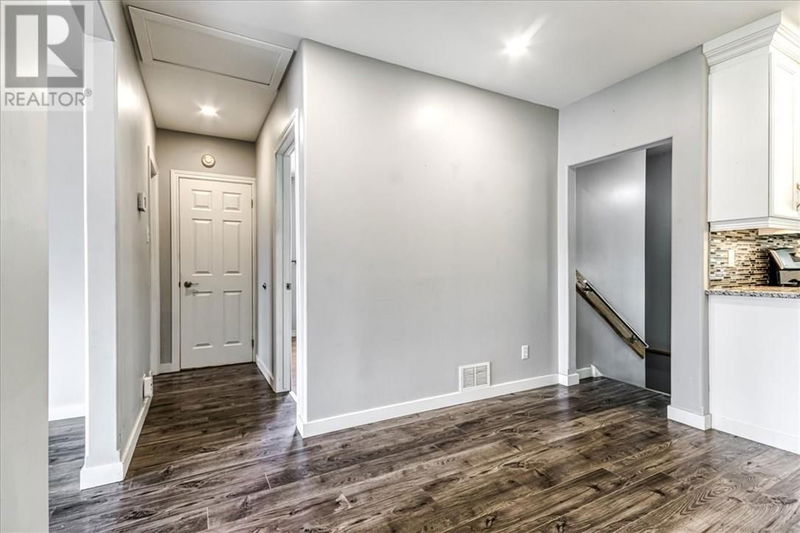 296 Eleventh Avenue  Lively, P3Y1M8 | Image 19