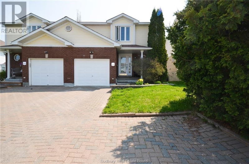 110 Lady Ashley Court  Sudbury, P3E5Z7 | Image 1