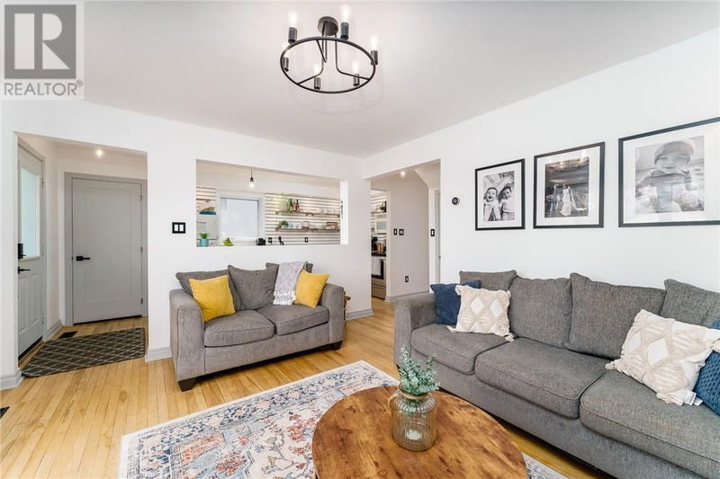 252 Sixth Avenue  Lively, P3Y1M4 | Image 8