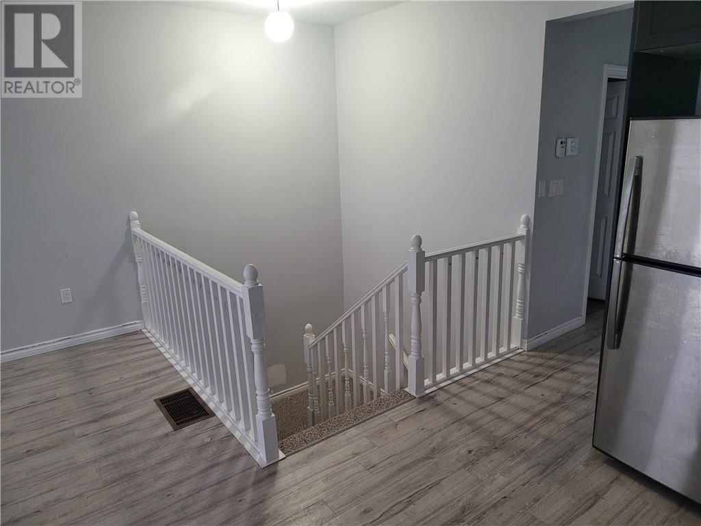5 MACLACHLAN STREET Image 11