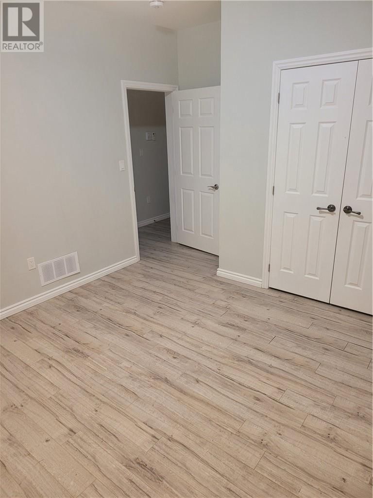 5 MACLACHLAN STREET Image 33