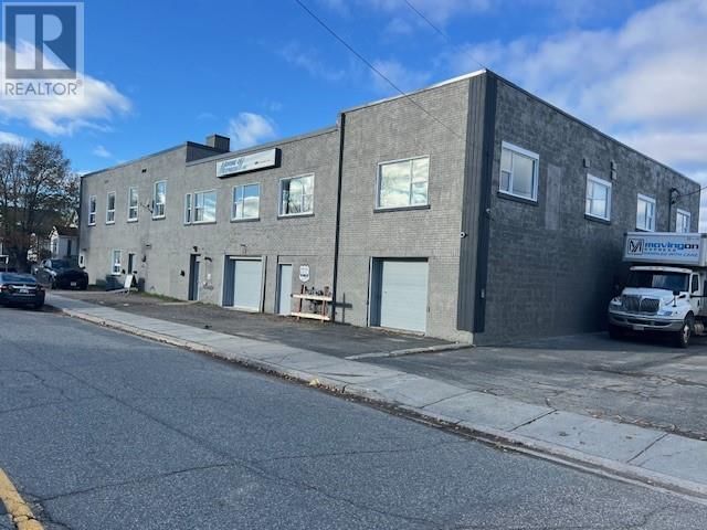 90 KING STREET Image 1