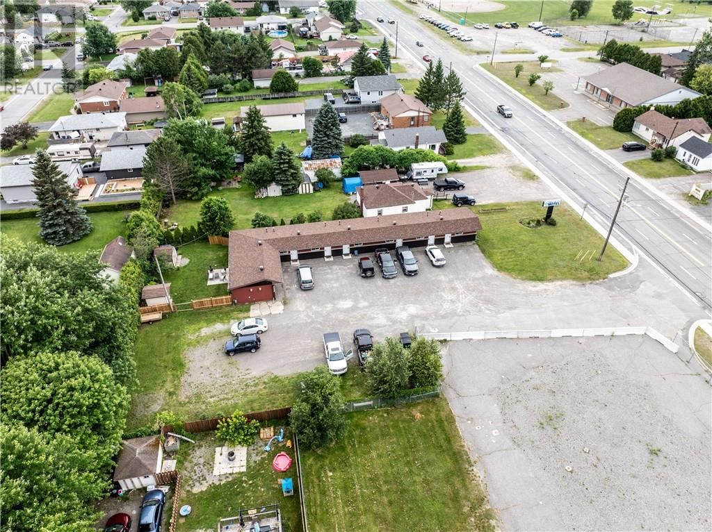 6139 N HIGHWAY 69 Image 2