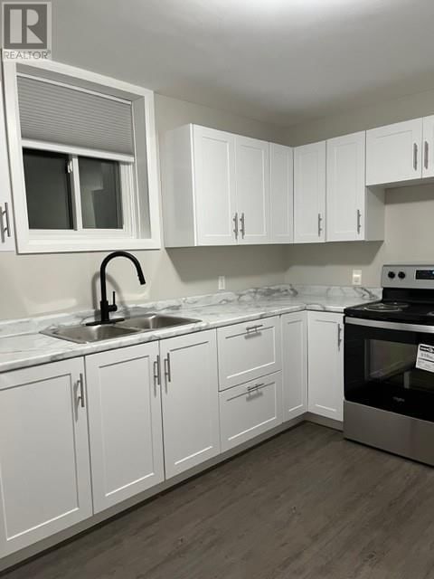 826 LAWSON STREET Image 2