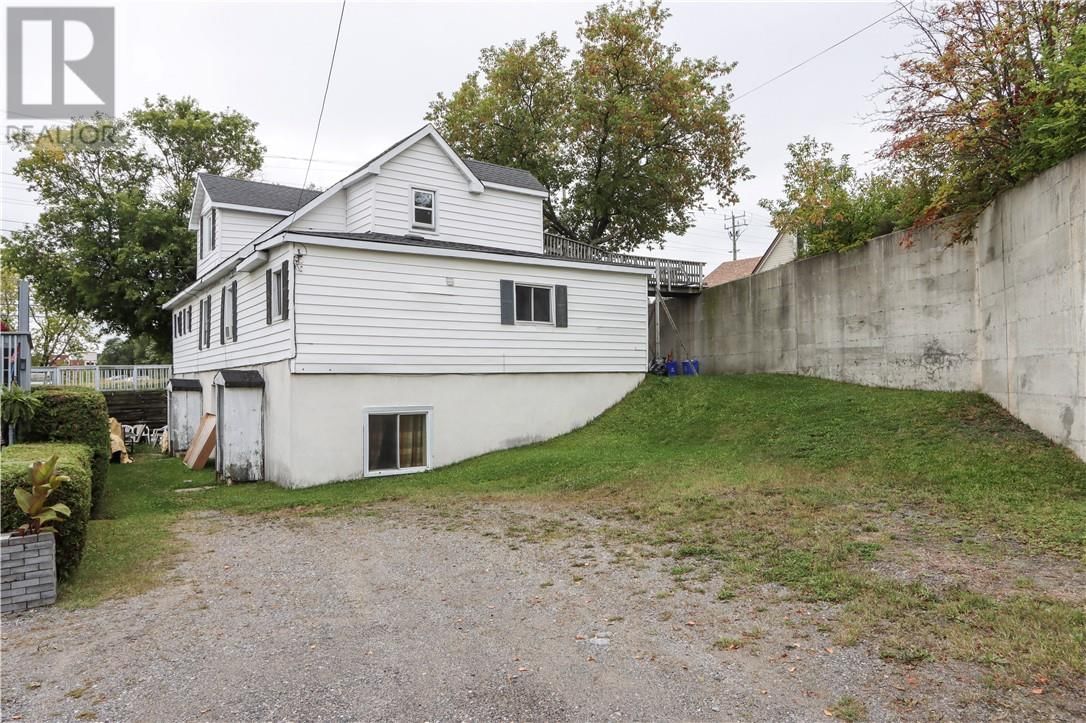 98 KATHLEEN STREET Image 52