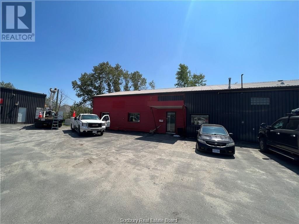 3171 KINGSWAY BOULEVARD Image 1