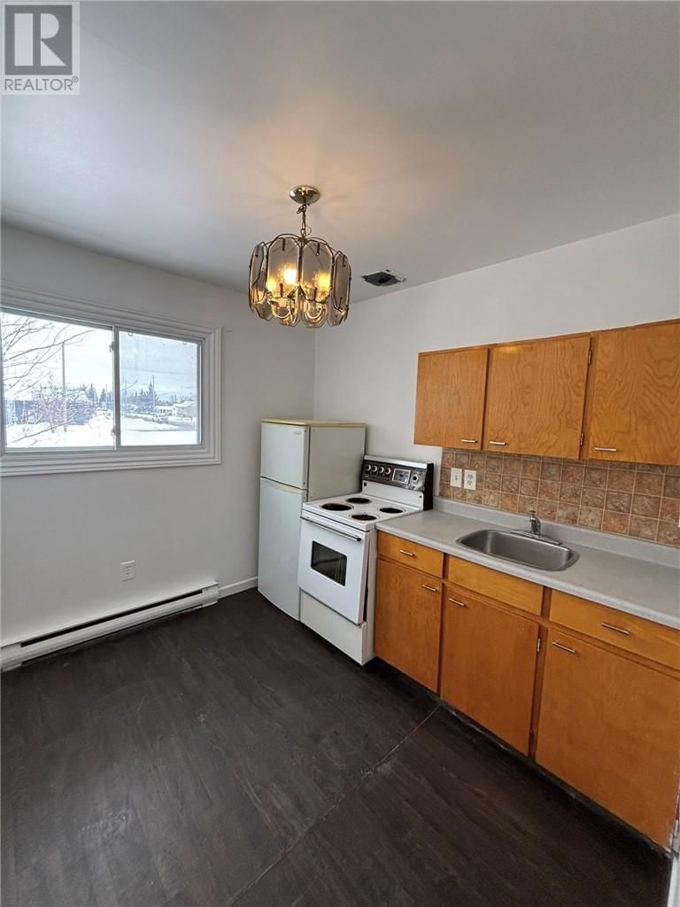 3443-3447 ERRINGTON AVENUE Image 21