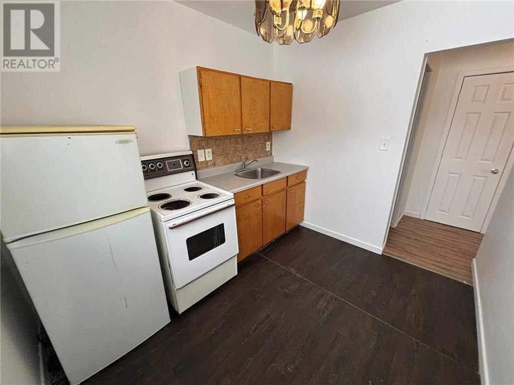 3443-3447 ERRINGTON AVENUE Image 22