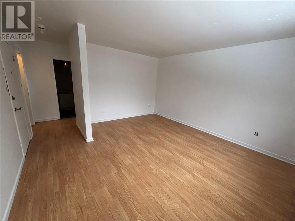 3443-3447 ERRINGTON AVENUE Image 24