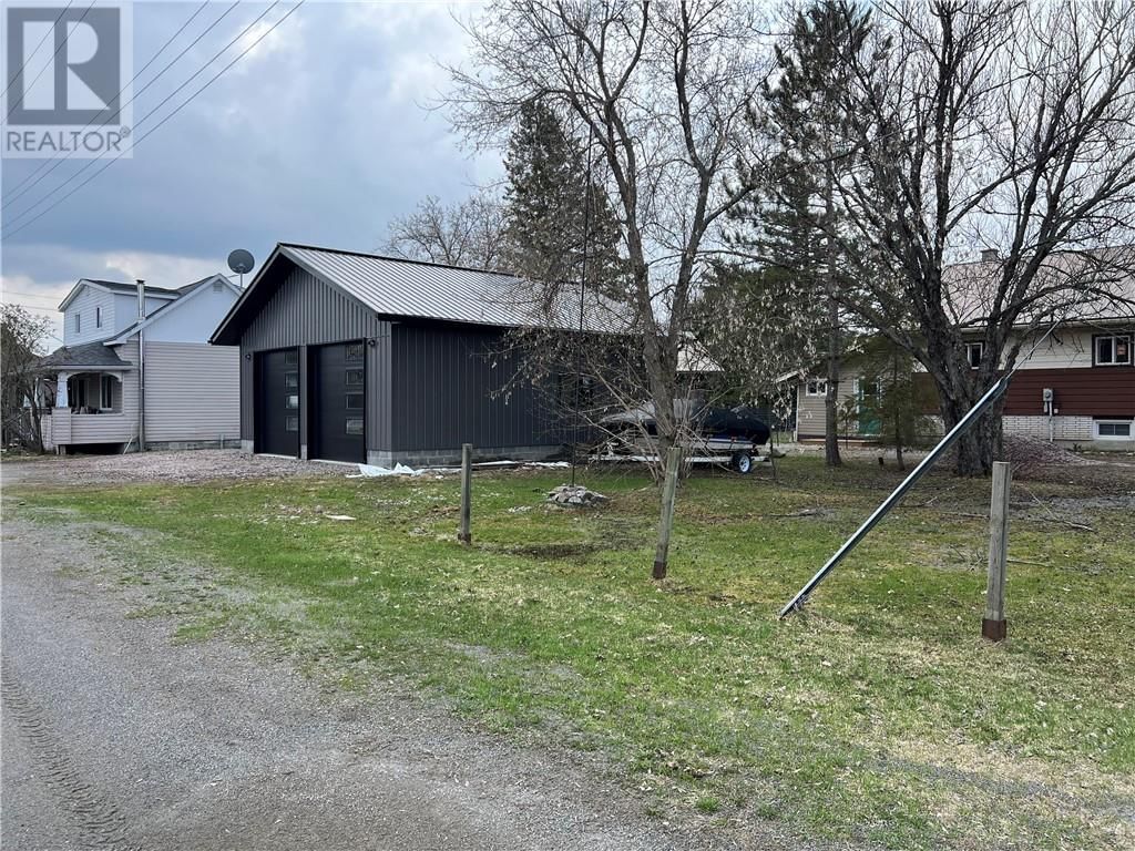 5 ST. ANTOINE STREET Image 19