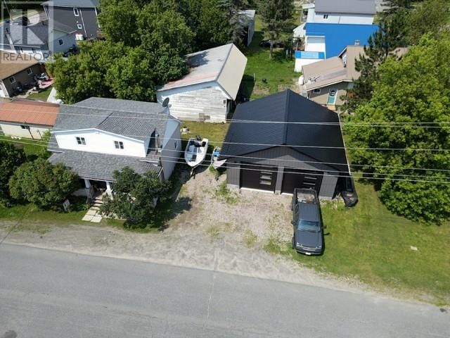 5 ST. ANTOINE STREET Image 22