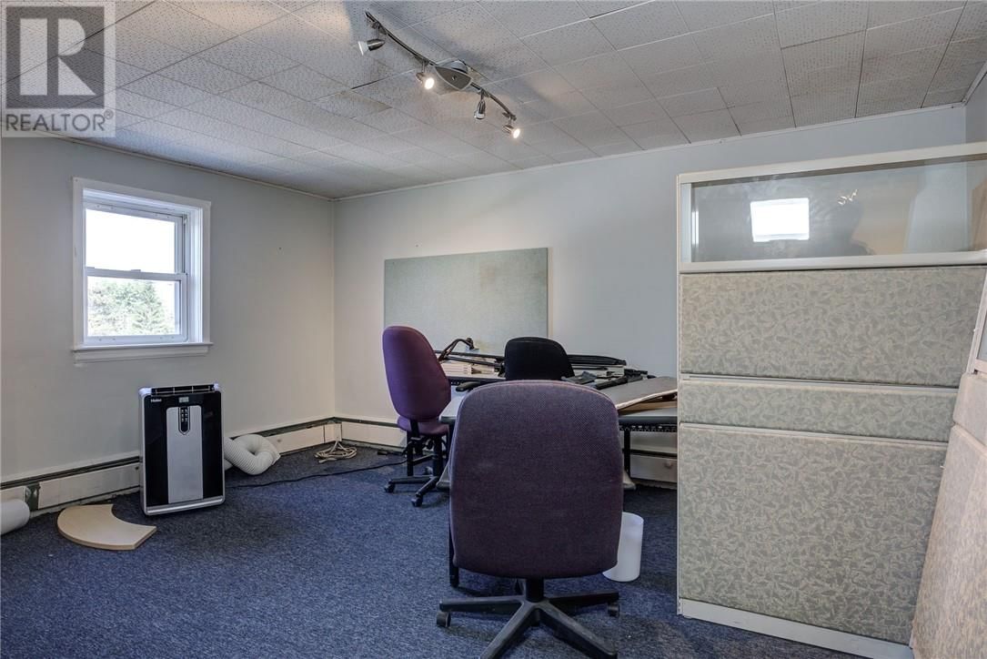 47 CARUSO STREET Image 12