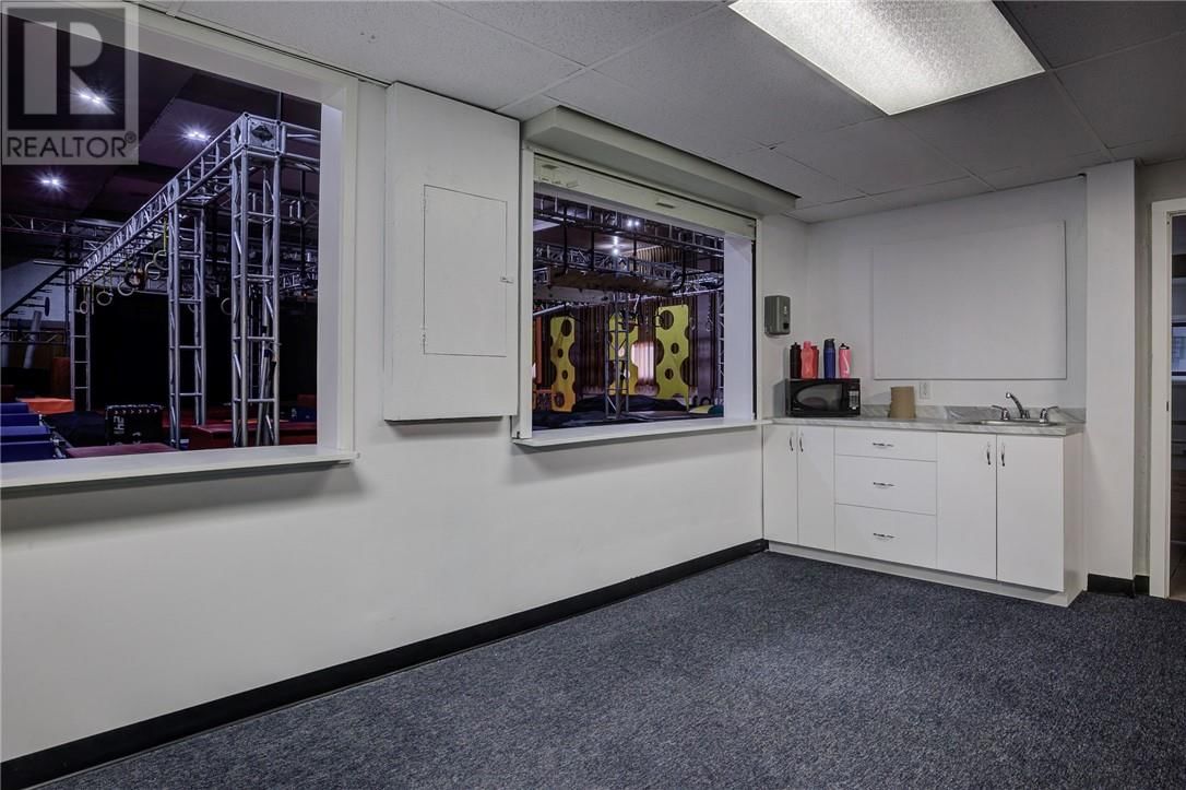 47 CARUSO STREET Image 18