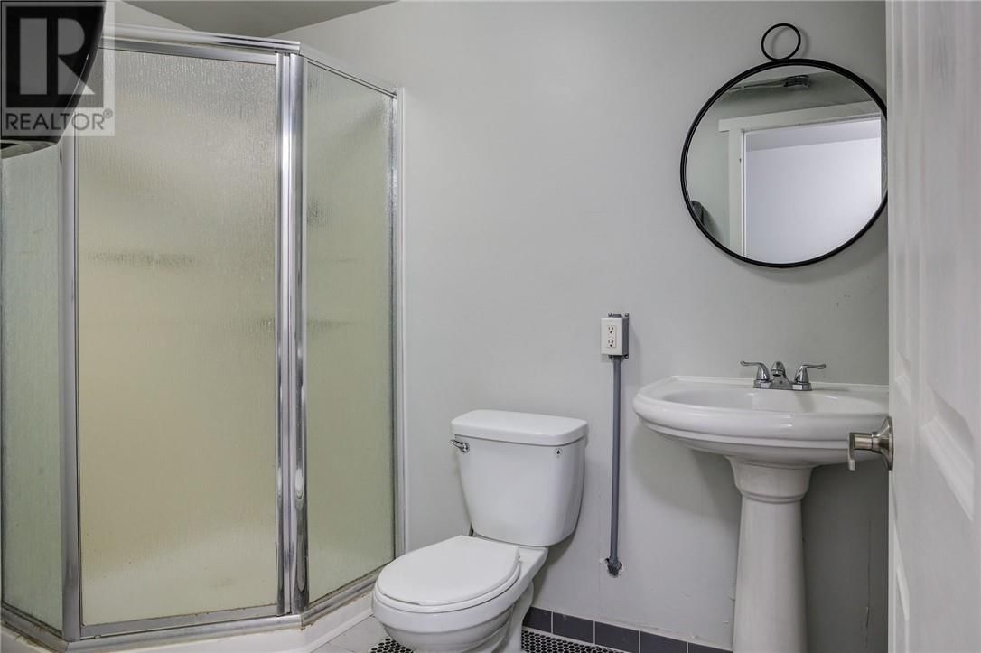 47 CARUSO STREET Image 8