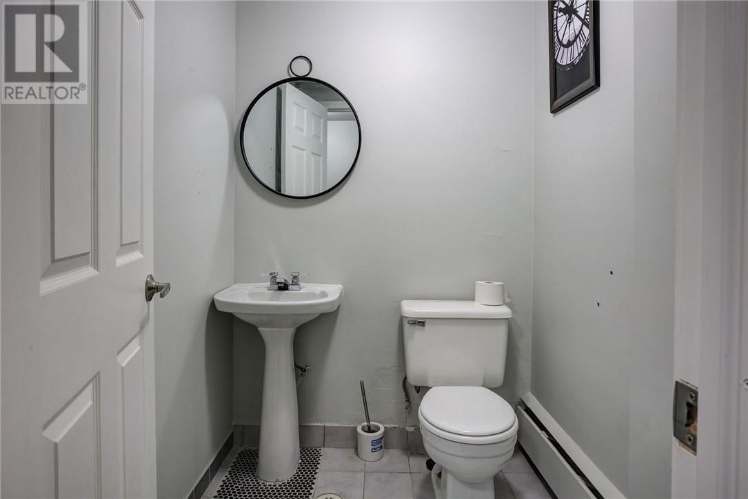 47 CARUSO STREET Image 9
