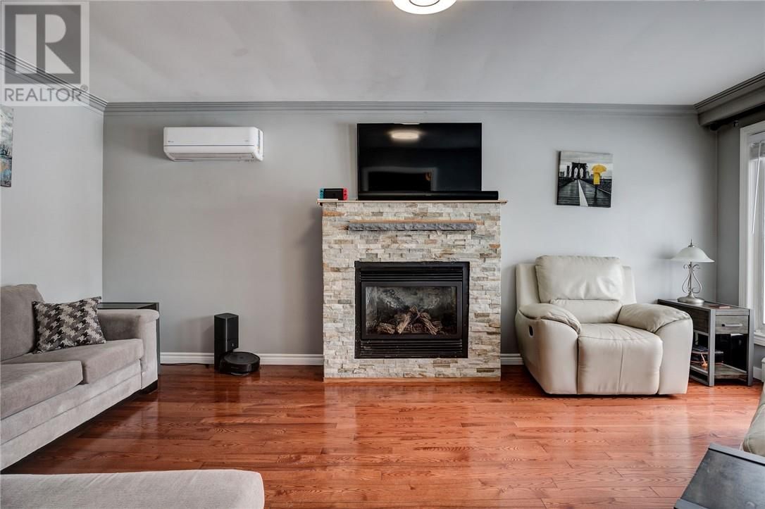 76 VICTOR STREET Image 6