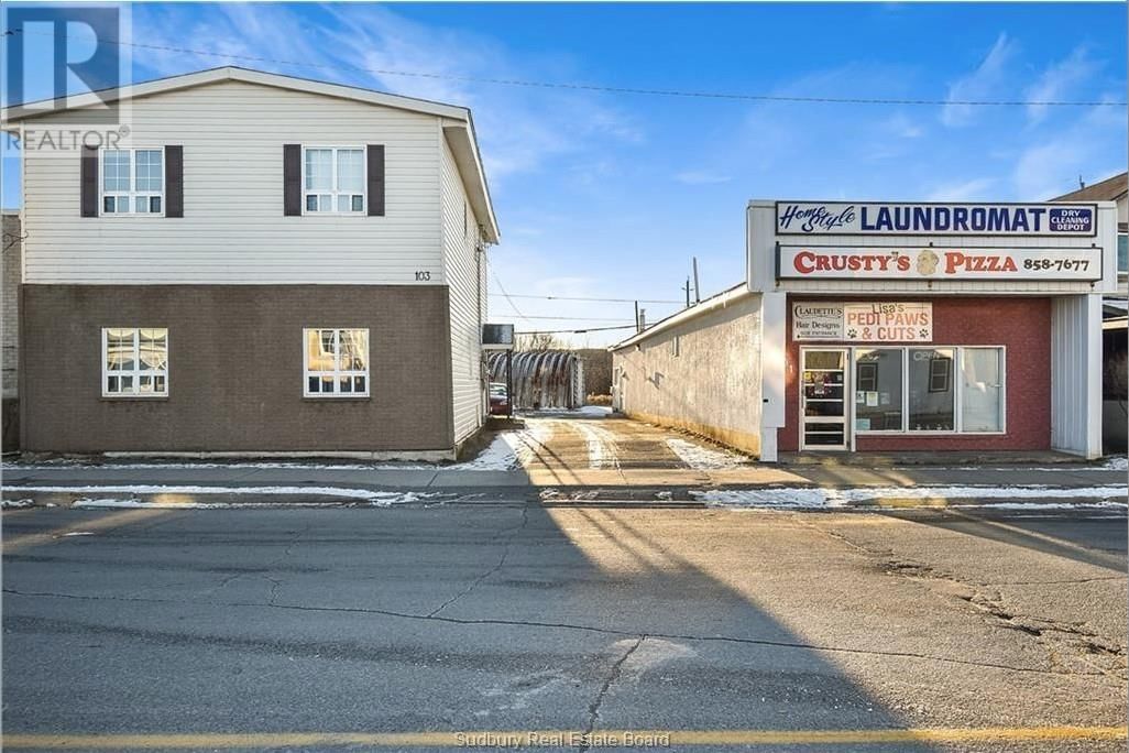 101-103 YOUNG STREET Image 1