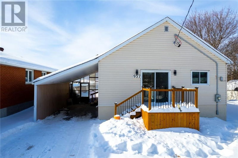 937 Mountview Crescent Sudbury, Ontario