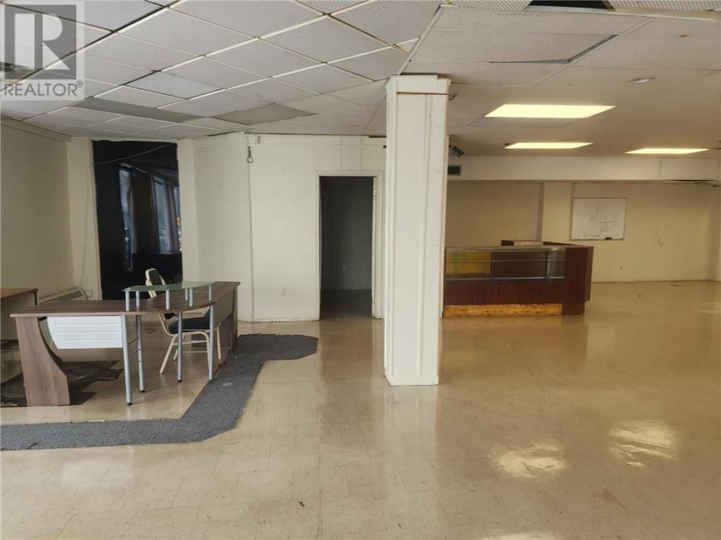 479-495 NOTRE DAME Image 46