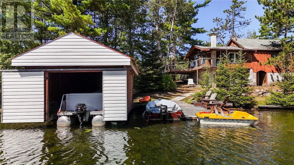 1 WINDY LAKE ISLAND Image 8