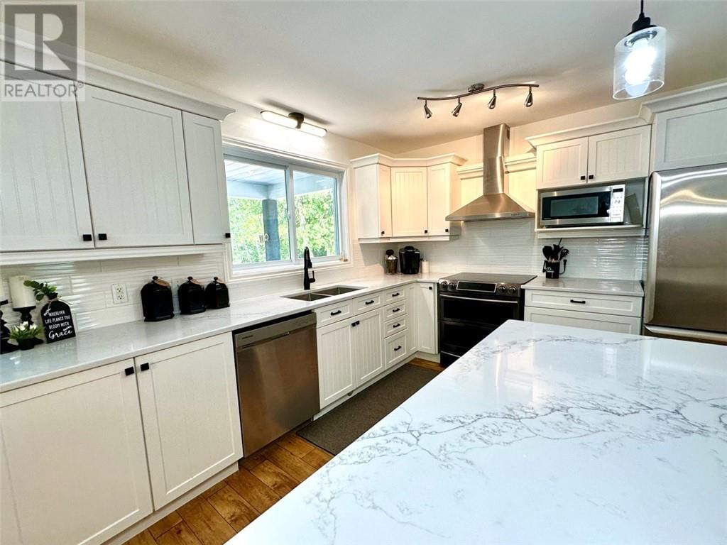 190 MCQUARRIE ROAD Image 13