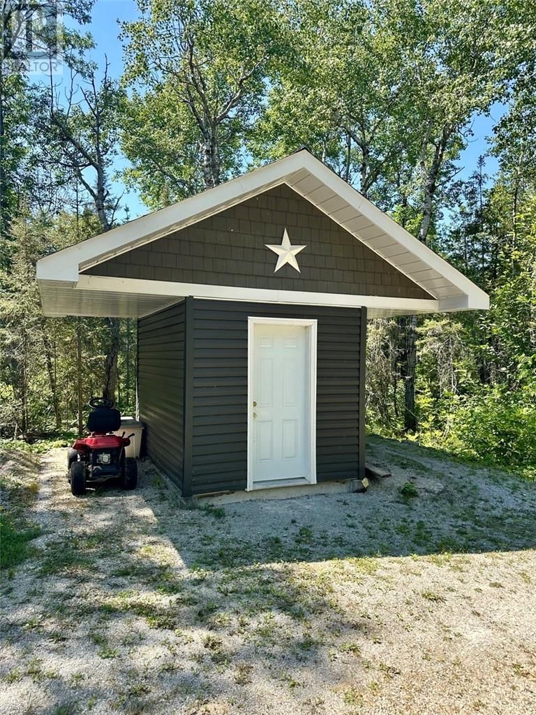 190 MCQUARRIE ROAD Image 35